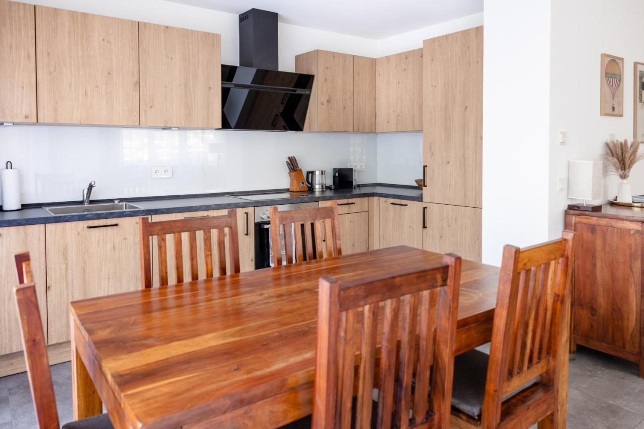 Ferienwohnung'Akazie' Mit Terrasse Auf Dem Bodanrueck 라돌프젤암보덴시 외부 사진